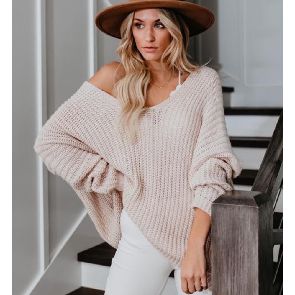 SLYVIA V Neck Oversized Sweater - Picture 7 of 8